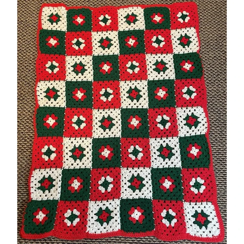 Handmade Crochet Christmas Afghan Throw Granny Square Blanket 35